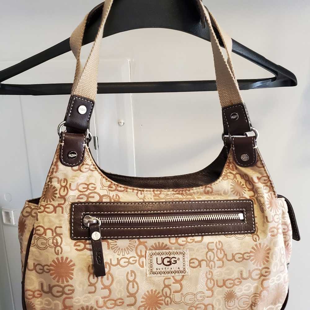 Ugg Australia Logo Purse